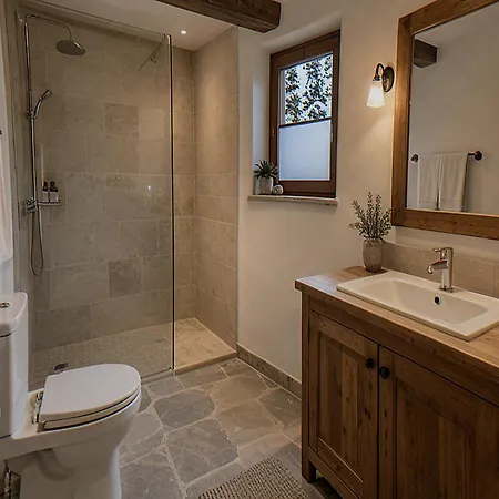 House Raduz For 6 Guests Сasa de vacaciones Cerklje na Gorenjskem